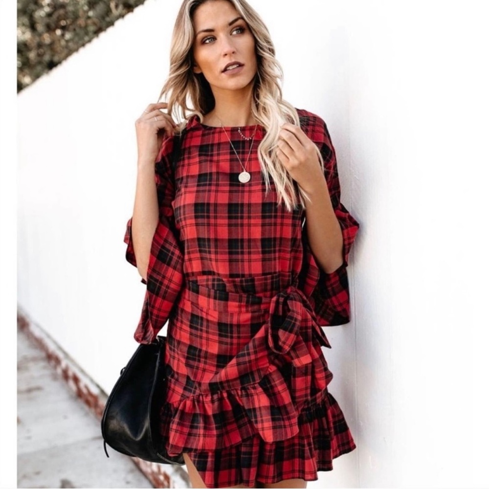 Hot & Delicious Red Plaid tartan mini dress size medium wrap with tie belt